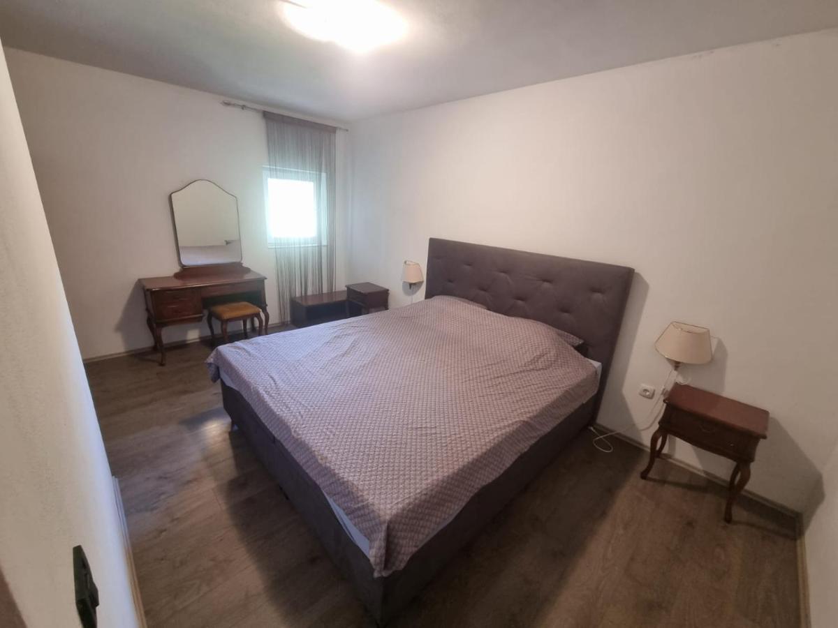 Apartmani Lucija マスレニツァ エクステリア 写真